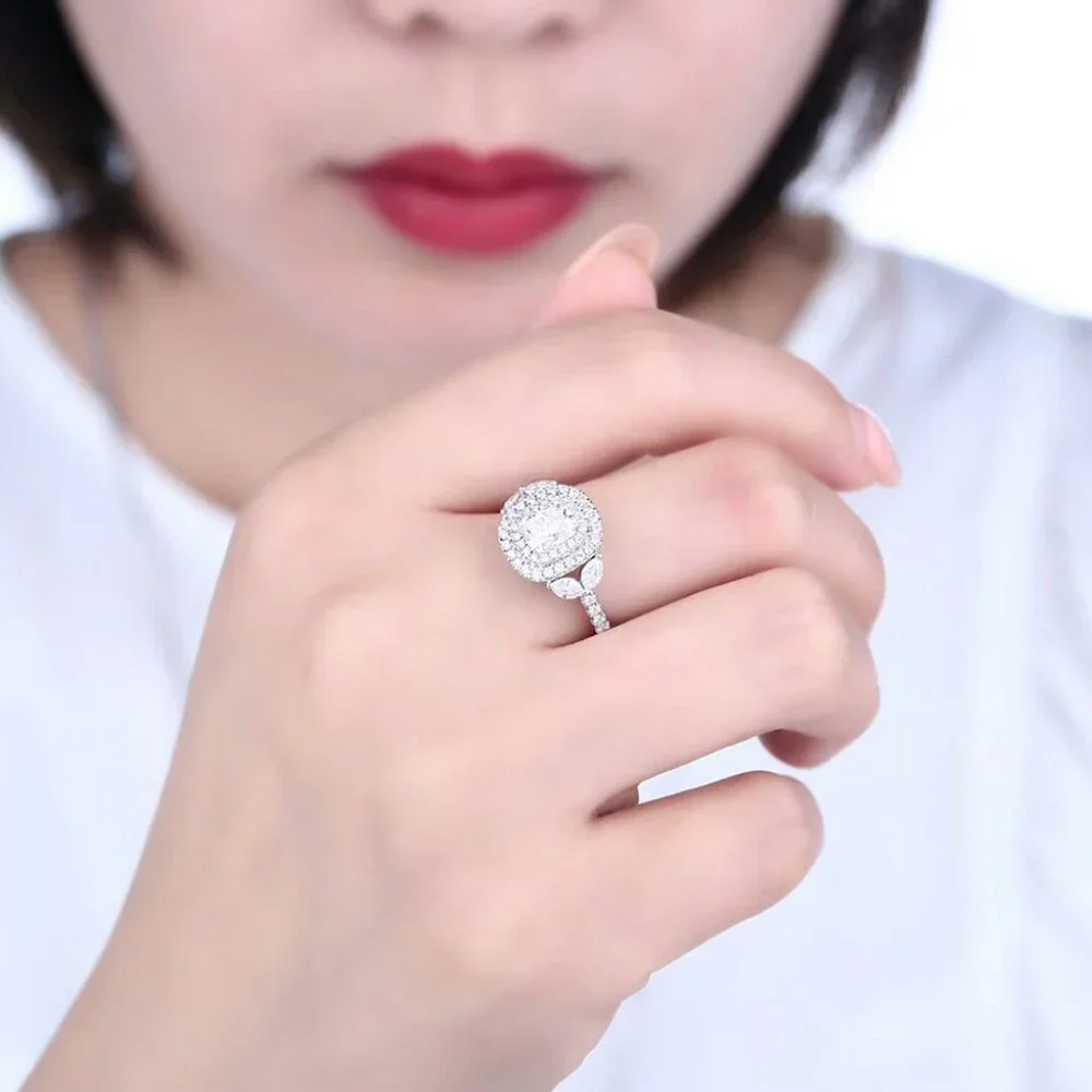 😍Crystal Shiny Large Oval Macro Pave Wedding Romantic Ring for Women, K872